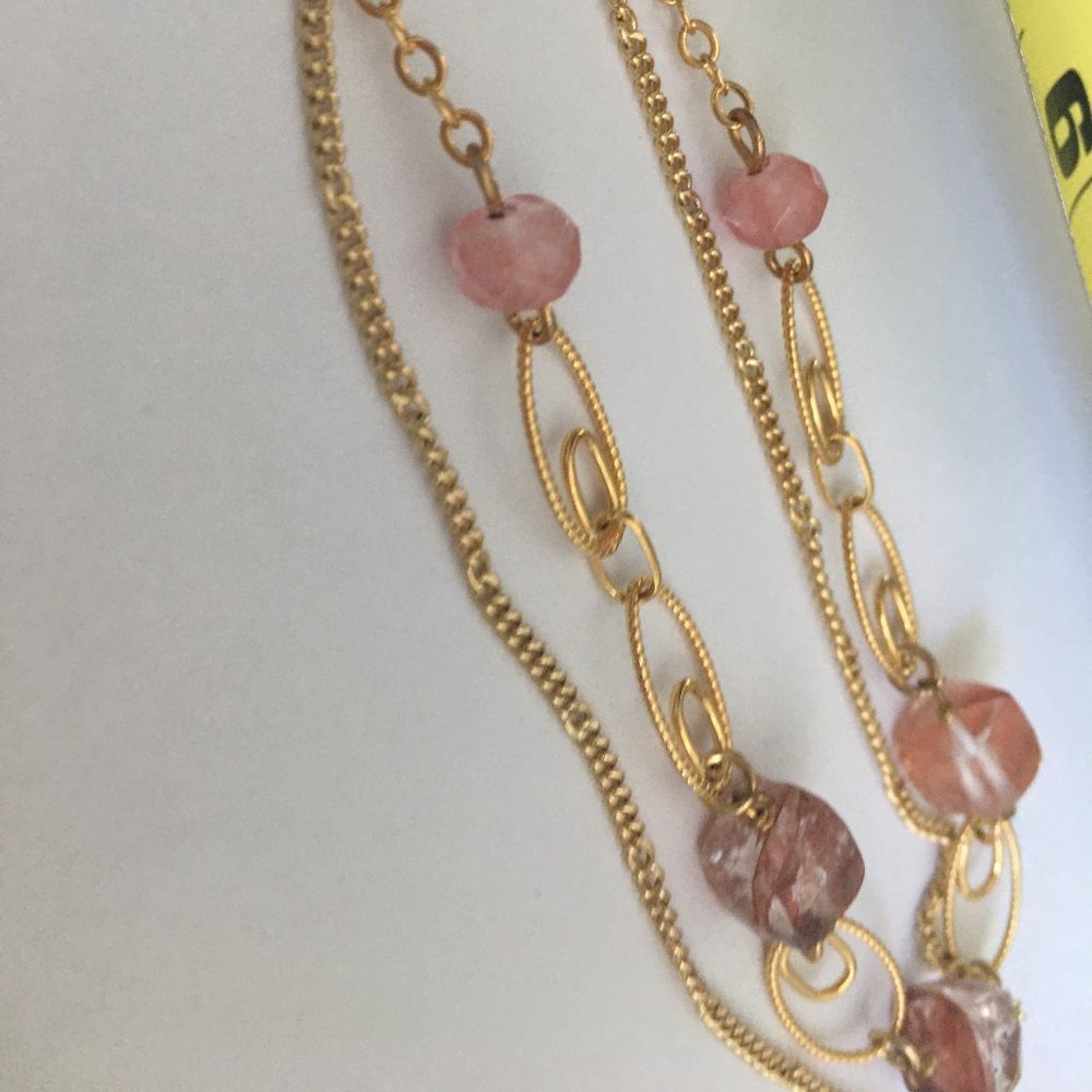 rose quartz layer necklace in gold